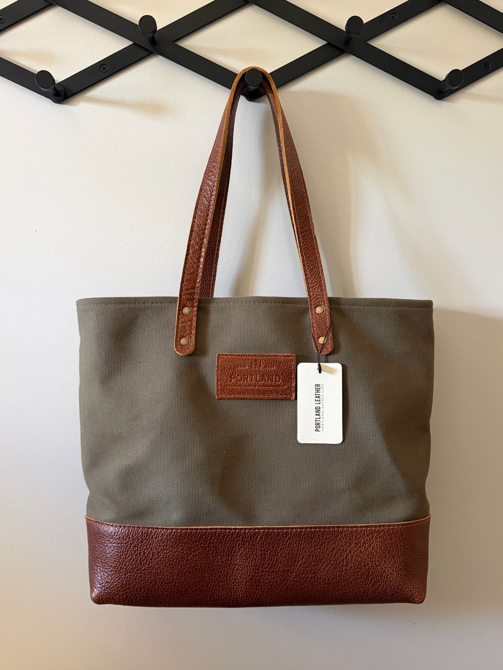 Portland Leather | Big Big Tote NWT